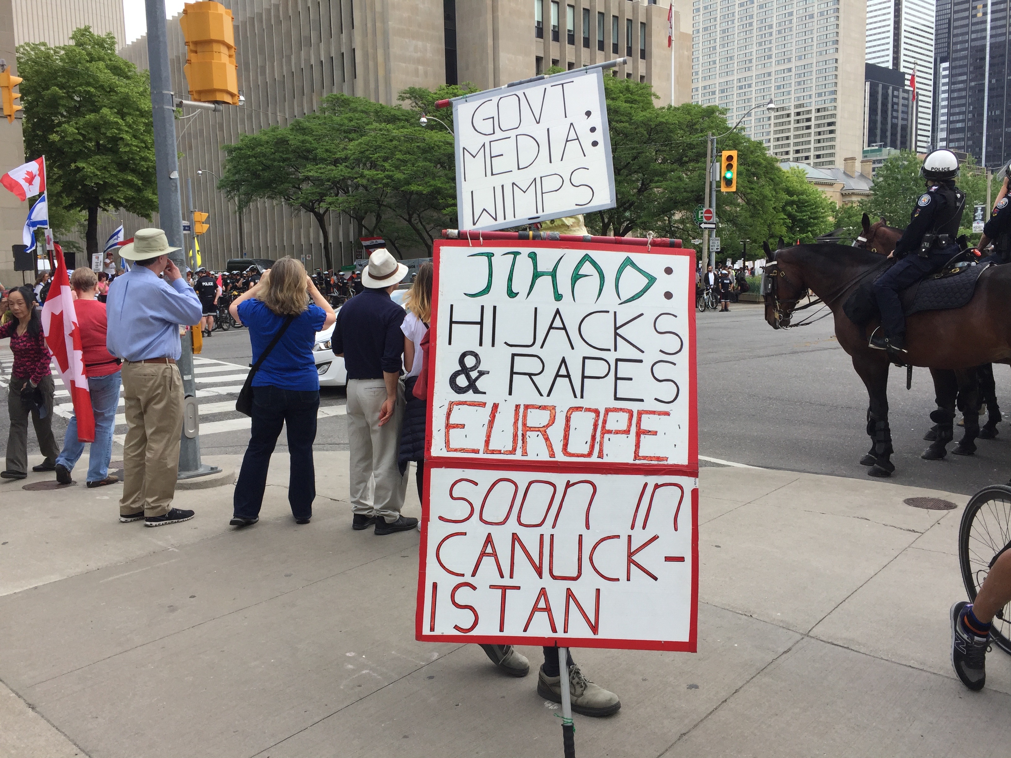 Islamophobe at Al Quds in Toronto